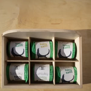 kompostuojami-maiseliai-sunims-2 kompostuojami-maišeliai-šunims-atliekoms-suyrantys-ekološgiški