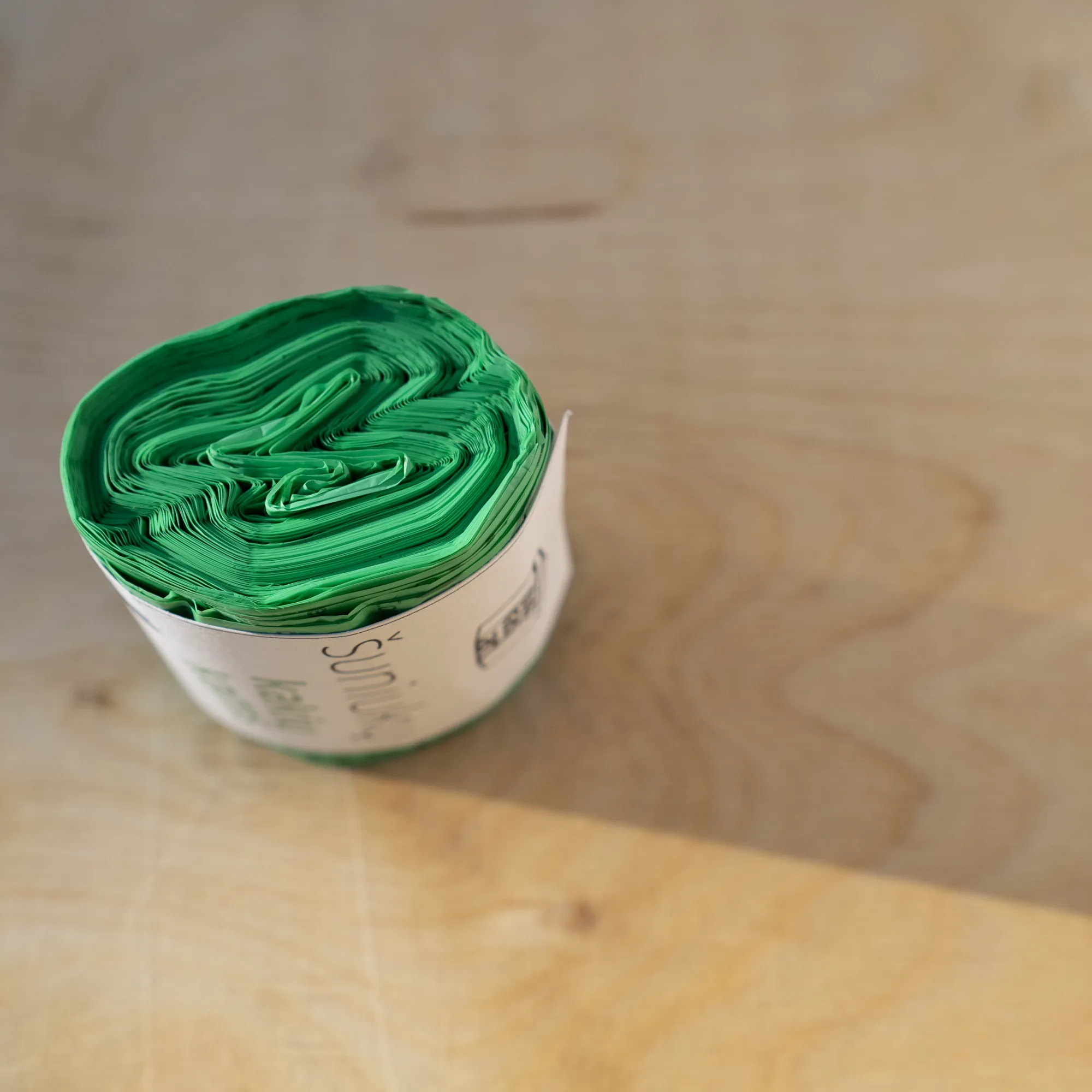 kompostuojami-maišeliai-šunims-atliekoms-suyrantys-ekološgiški