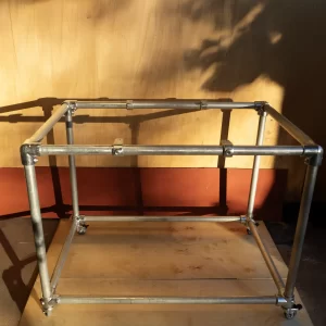 stalas-stovas-grafikos-presui-staklems