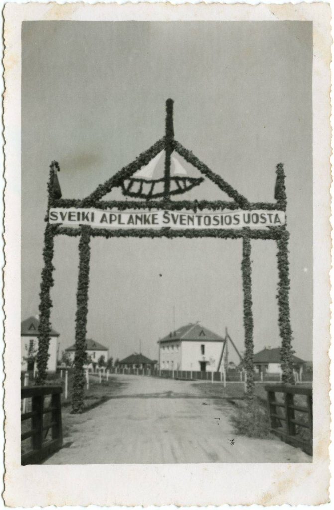 garbes-vartai-juros-savaite-svemtoji-1939